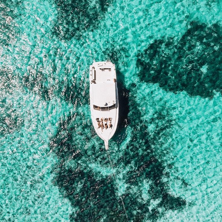 Corporate retreat on yacht
